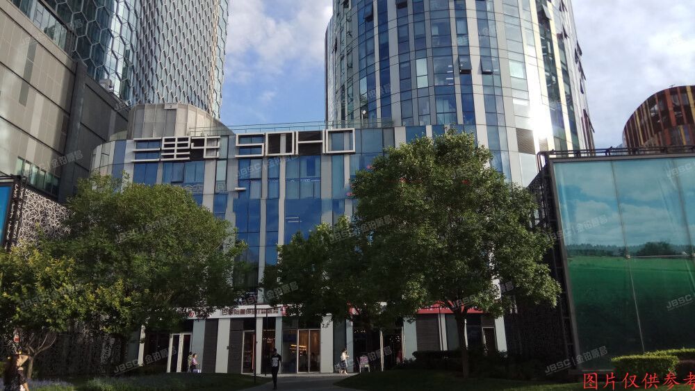 朝阳区 工人体育场北路8号院5号楼2层5216号（三里屯soho）商业