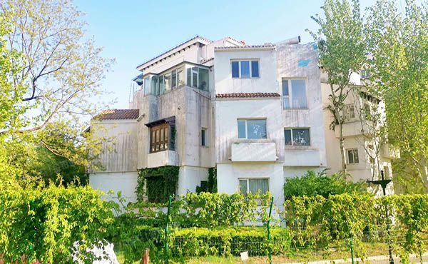 经济技术开发区 凉水河一街37号院37号楼1层甲单元101(赢海庄园)