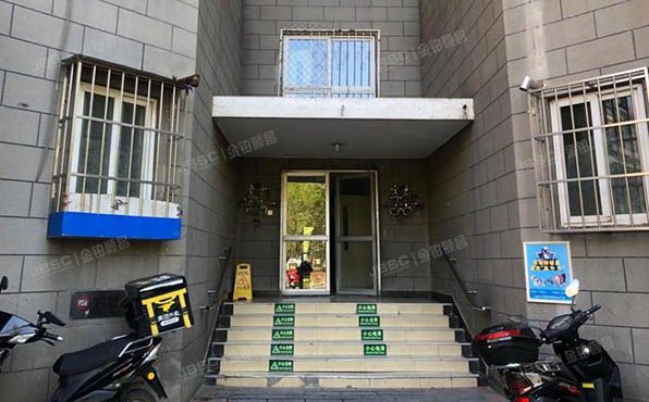 丰台区双庙村125号院7号楼21层2106号 顶秀欣园东苑（50％份额）经济适用房