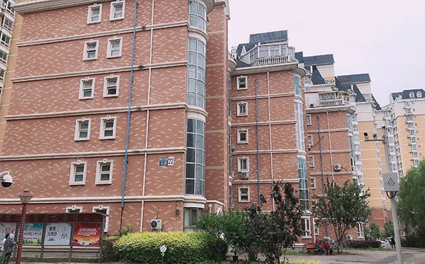 顺义区 裕龙花园五区22号楼4至5层二单元301号