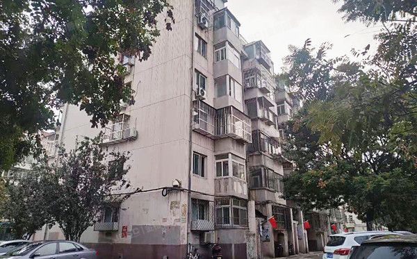 大兴区  枣园小区44号楼2单元5至6层502室