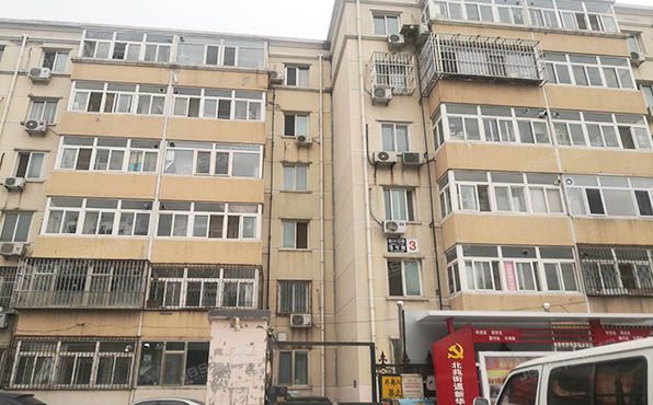 通州区 新华西街15号院3号楼1层711 房改房