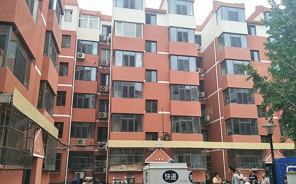 房山区 福胜胡同4号楼3单元402（仓房小区）