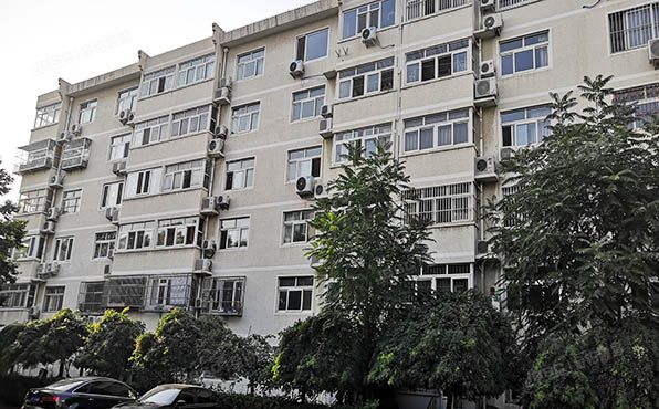 房山区-良乡 北潞华家园10号楼5层4单元502