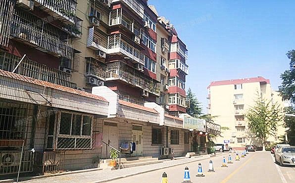 通州区 梨园西里6号楼2层422号（梨花园）