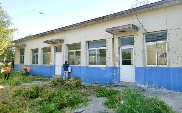 大兴区-黄村镇 民营工业区新源大街11号1-5幢及两宗土地