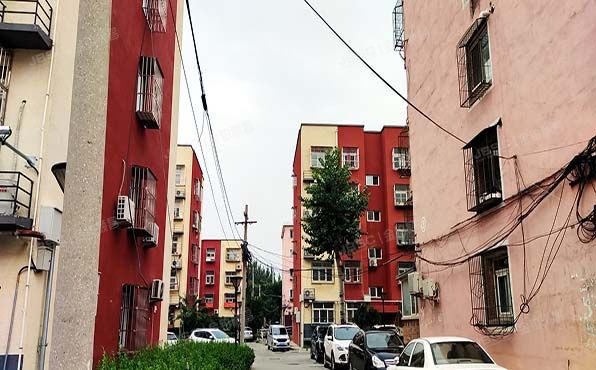 昌平区 沙阳路15号北京第一通用机械厂宿舍楼3号楼4层3单元412号（沙河一通小区）