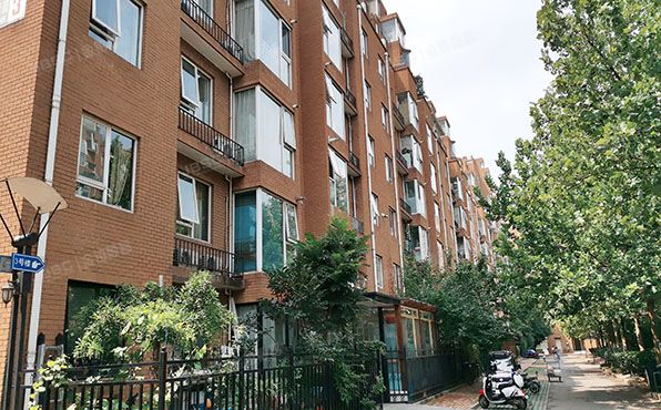 海淀区 绿波漫板裕泽园3号楼4单元502室