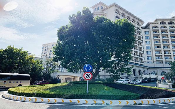 大兴区 隆华大街55号院13号楼5层509（龙熙公馆）办公