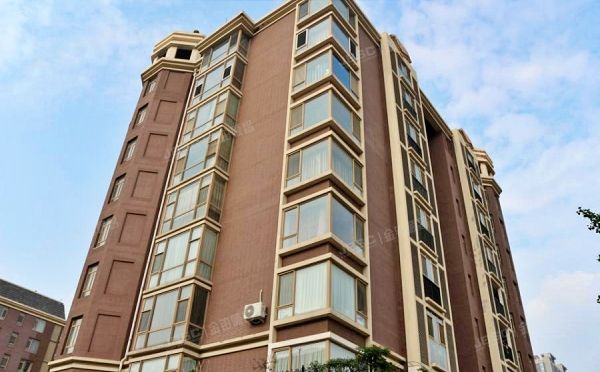 通州区 芙蓉园505号楼4层1单元501号（月亮河城堡）