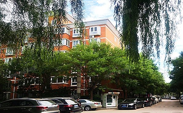 顺义区 馨港庄园三区40号楼4单元101