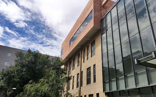 经济技术开发区经海四路35号院4号楼-1至4层101（明业大厦）