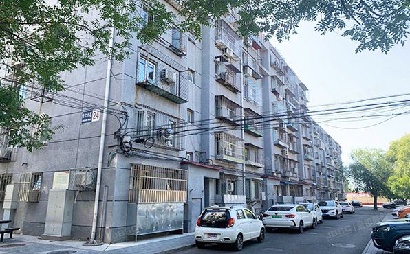 顺义区 仓上小区24号楼2层二单元202