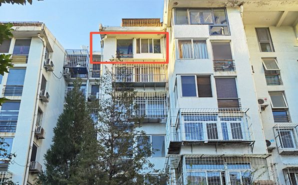 东城区 金鱼池中区8号楼3单元601号