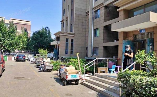 大兴区 旧忠路12号院5号楼5层2单元502（旧宫新苑北区）