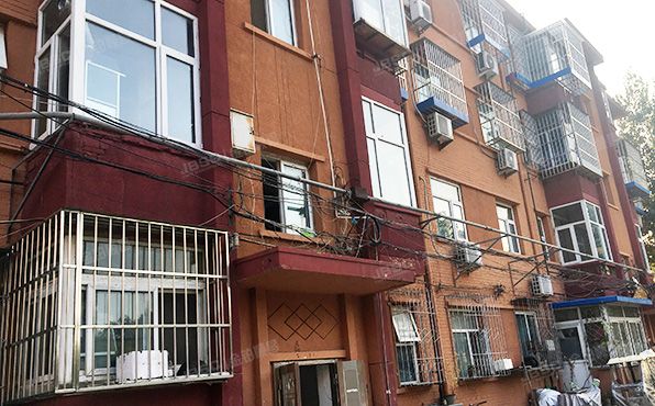 通州区 云景北里4号楼4层1单元11号（五所家属院）