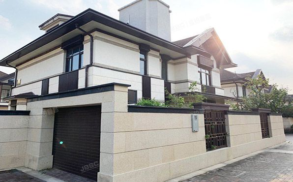 通州区 草寺500号院二区18号楼1至2层01（天鸿颐景别墅）