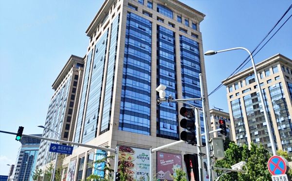 东城区 国瑞城西区3楼13层1305号 公寓