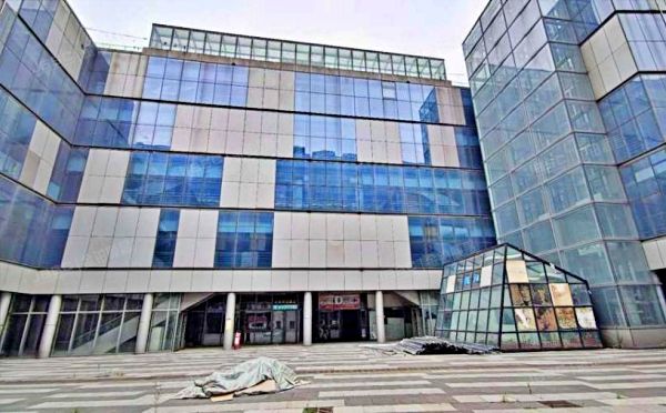 海淀区 北三环西路甲18号院4号楼1层1004（大钟寺中坤广场）商业