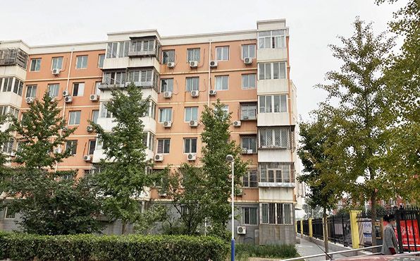 顺义区   石园东苑15号楼1单元301号