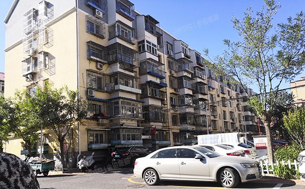 门头沟区 峪园小区13号楼4单元201号