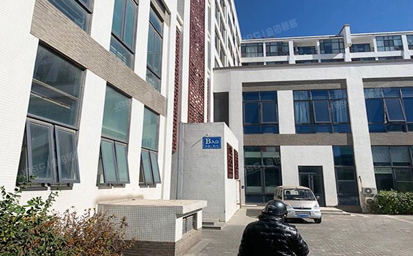 顺义区 安富街8号院1号楼7层724号（724-1及724-2）（中景江山赋）办公