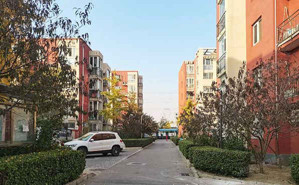 朝阳区  白鹿司路1号院9号楼4层2单元401号（柏阳景园A区）按经适房管理 北京法拍房