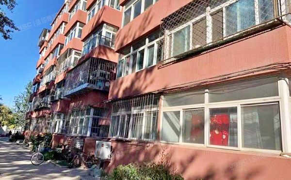 房山区 兴房大街52号南4单元201（成教家属楼）