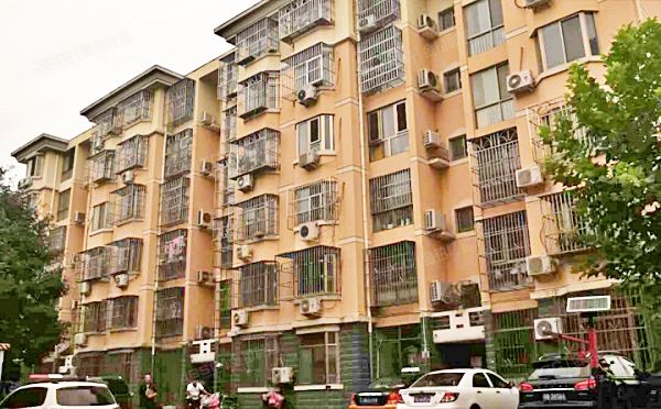 密云区 学府花园3号楼3层4单元302（学府花园）