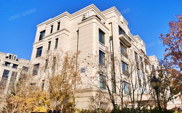 丰台区 长青路88号院22号楼4层一单元402号（领秀翡翠墅）