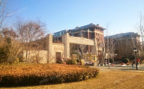 通州区 寨辛庄东路8号院3号楼-1-2层1单元101+2车库（旭辉御锦）