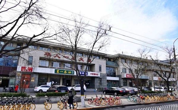 东城区 张自忠路10号3层1-3039号（华人一品大厦）办公