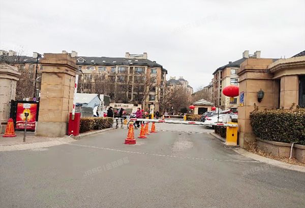 房山区-阎村 绿城百合公寓秋月苑1号楼6单元202（绿城百合）