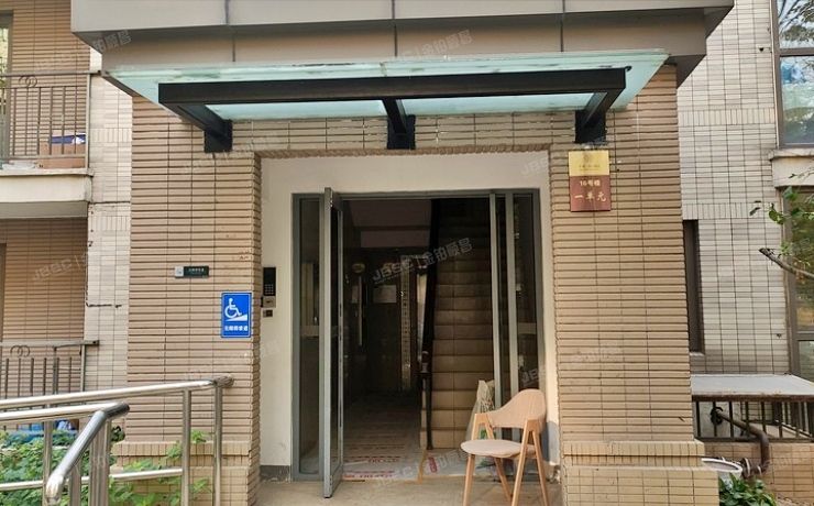 海淀区 冷泉林语山庄三区16号楼6层1单元705（保利西山林语三区）