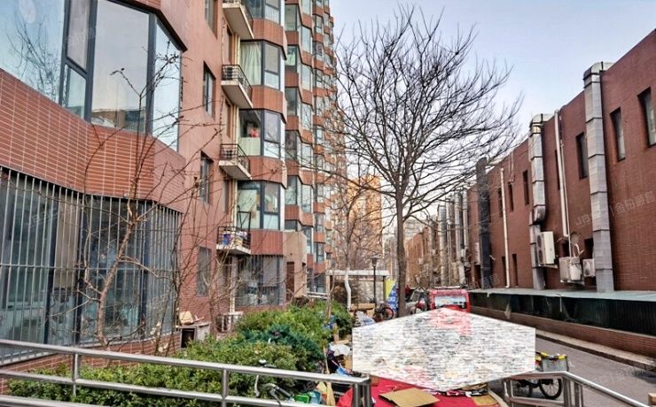 大兴区 兴华园45号楼6层1单元604（彩虹新城）