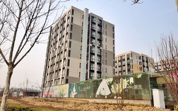 房山区 长兴街9号院8号楼9层910（合景领峰）办公