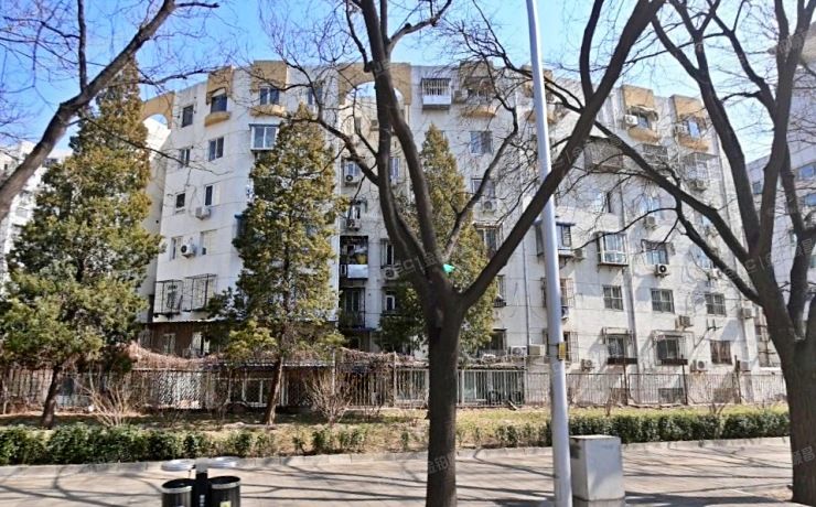 东城区 广渠门外南街2号楼1层121室（广渠门外南街）