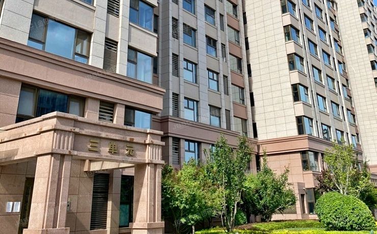 平谷区 滨河街道新平南路130号院1号楼7层3单元701号（都丽华府）