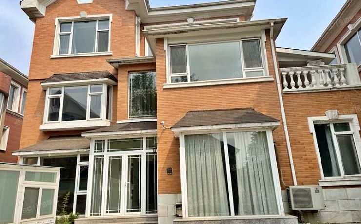 昌平区 沙河镇小寨村玫瑰园别墅276幢1至2层（玫瑰园）别墅