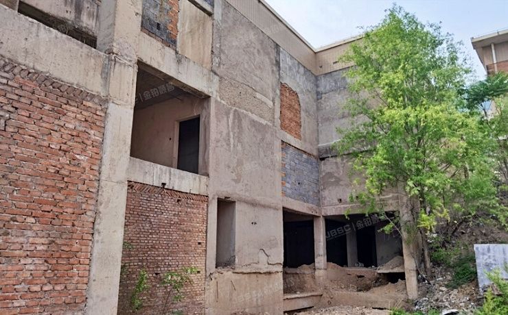 延庆区 张山营镇龙聚山庄龙聚东区4号楼1层（龙聚山庄东区）别墅