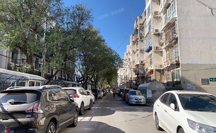 东城区 竹杆胡同3号楼2层1单元201