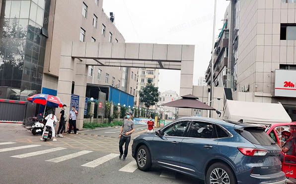 海淀区 复兴路61号东4楼5层1门503（复兴路61号院）