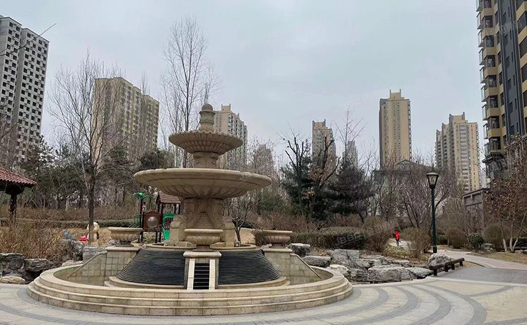 朝阳区 水岸南街10号院8号楼21层2单元2102号（华贸城）