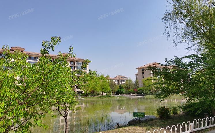 顺义区 恒华西街2号院17号楼2层2单元202号（恒华湖公馆）