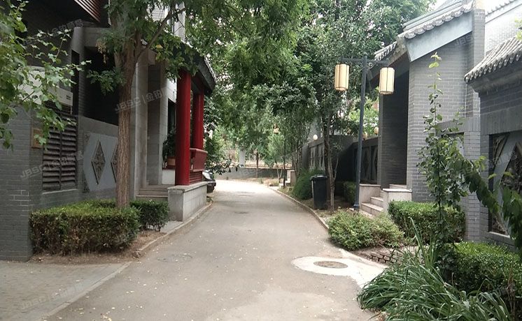 昌平区 南口路30号院四区62号-1至2层（北京湾）