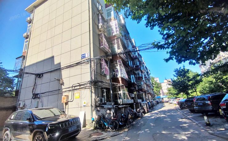 房山区 建华北里乙1号楼①-101室