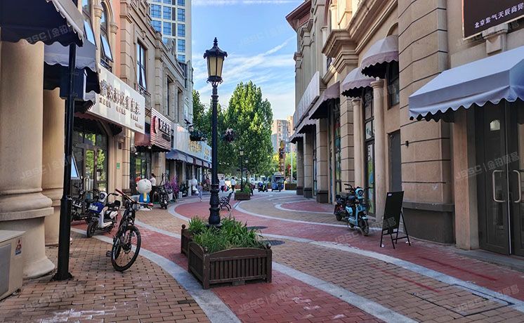 平谷区 新华联YOYO悦城2号楼1至3层2-7号