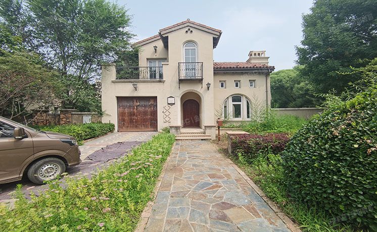 昌平区 御汤山一区88号1至2层 别墅