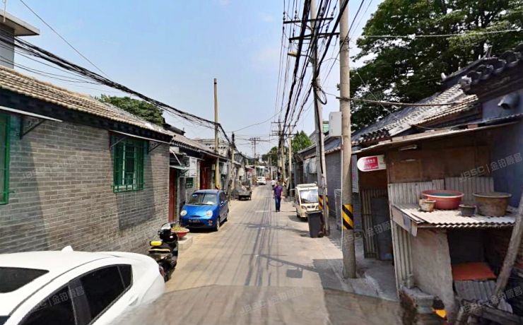 西城区 崇善里胡同6号7幢1层房屋二分之一产权