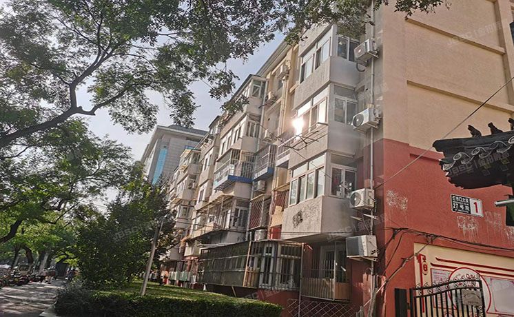 东城区 灯市口大街27号院1号楼2层3单元305号